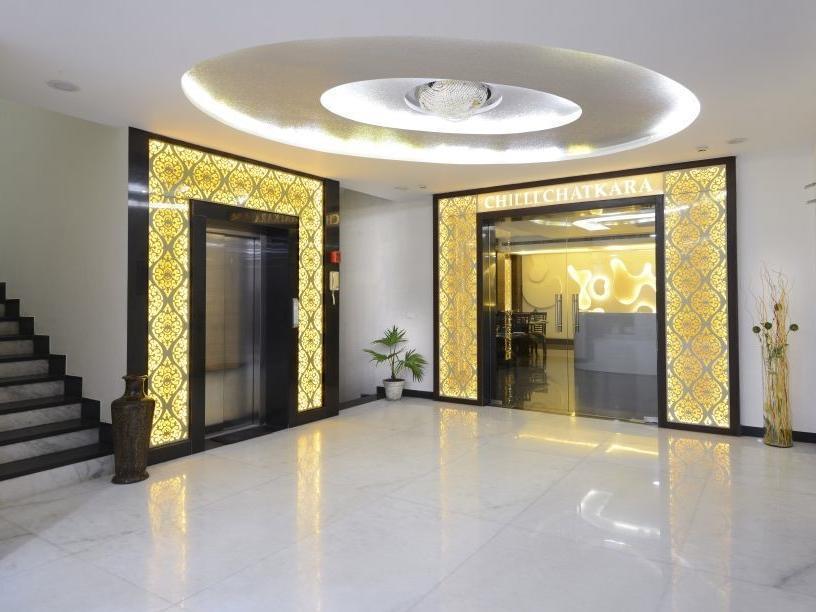 Hotel Crimson Palace Agra  Kültér fotó